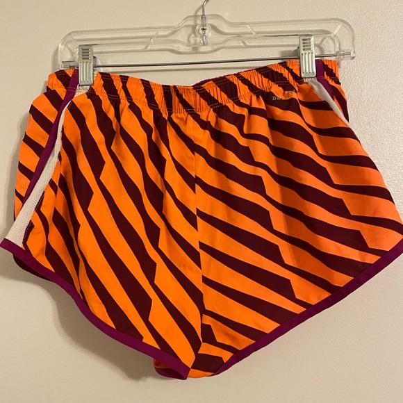 Nike Dry Fit Shorts - Picture 2 of 3